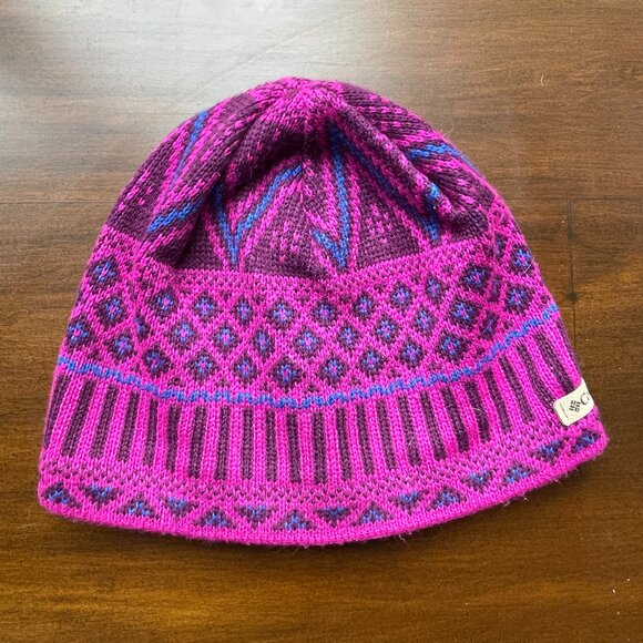 Columbia Omni heat beanie. - Picture 5 of 5